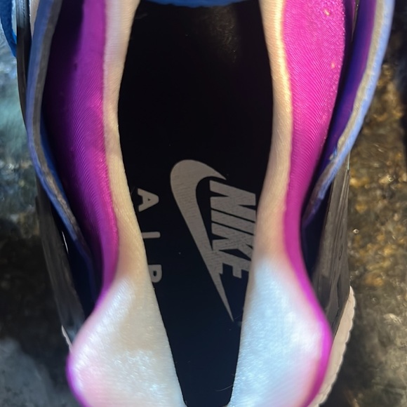 NWOT 1 of 1 Custom Rare Nike Hurricans - Picture 6 of 6
